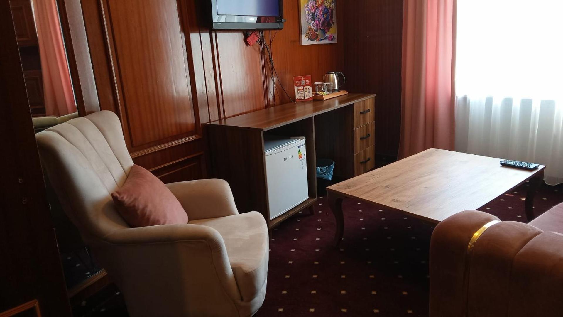 Topkapi Hotel