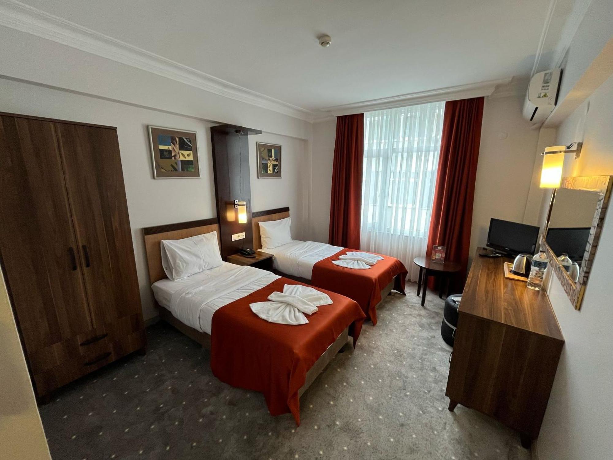 Topkapı 3* Istanboel